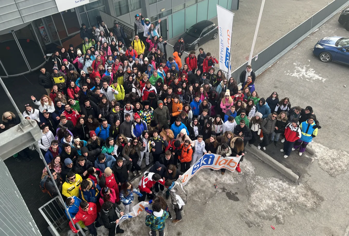 Hundreds of students gathered for the B.lab ski trip, seen from above